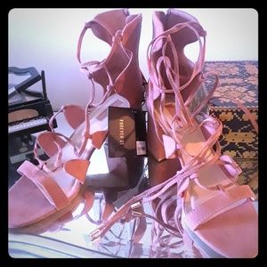 BNWT Forever 21 block heels!
